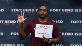 Travis High School Student signs with Texas Southern University